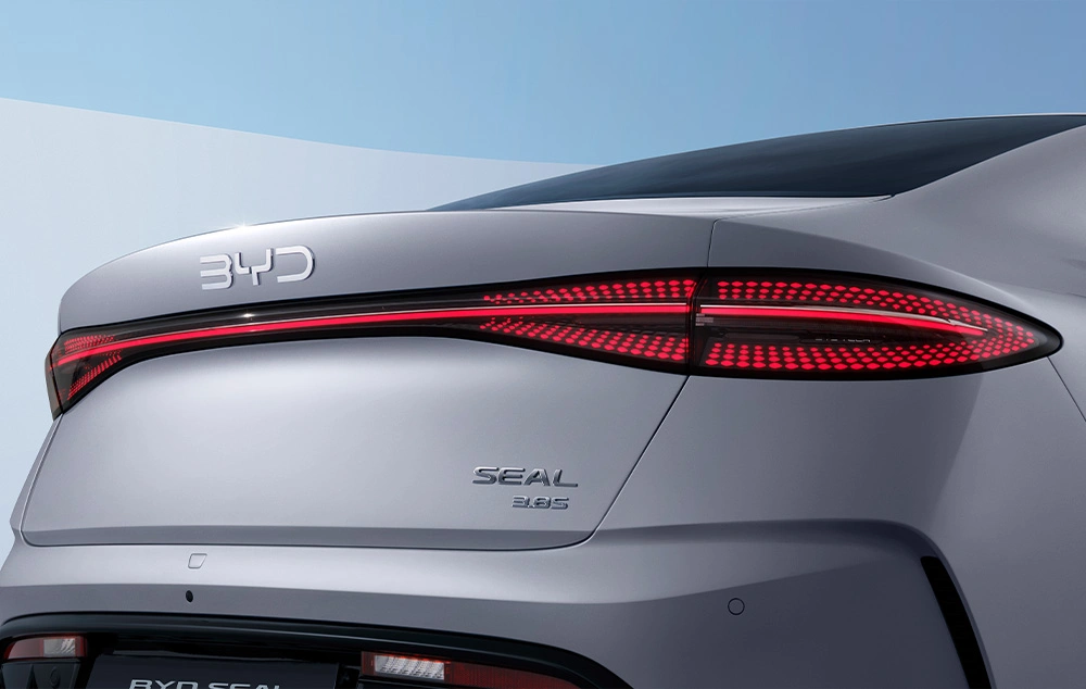BYD SEAL Exterieur Grote kofferbak Gomes