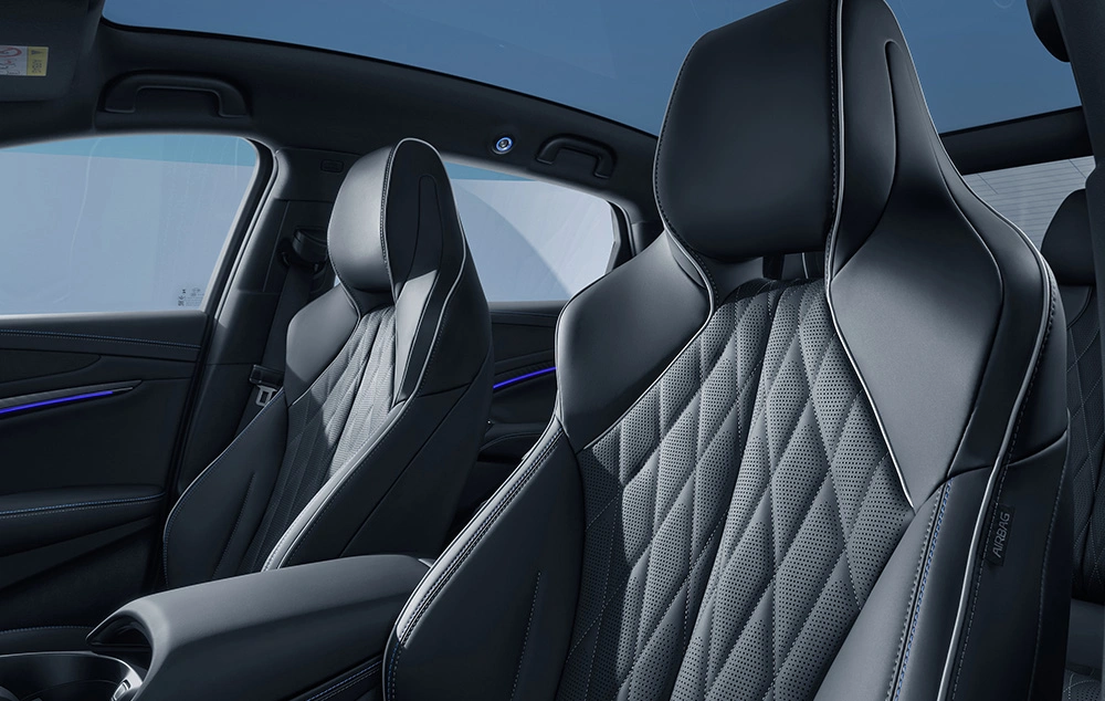 BYD SEAL Interieur technologie Gomes
