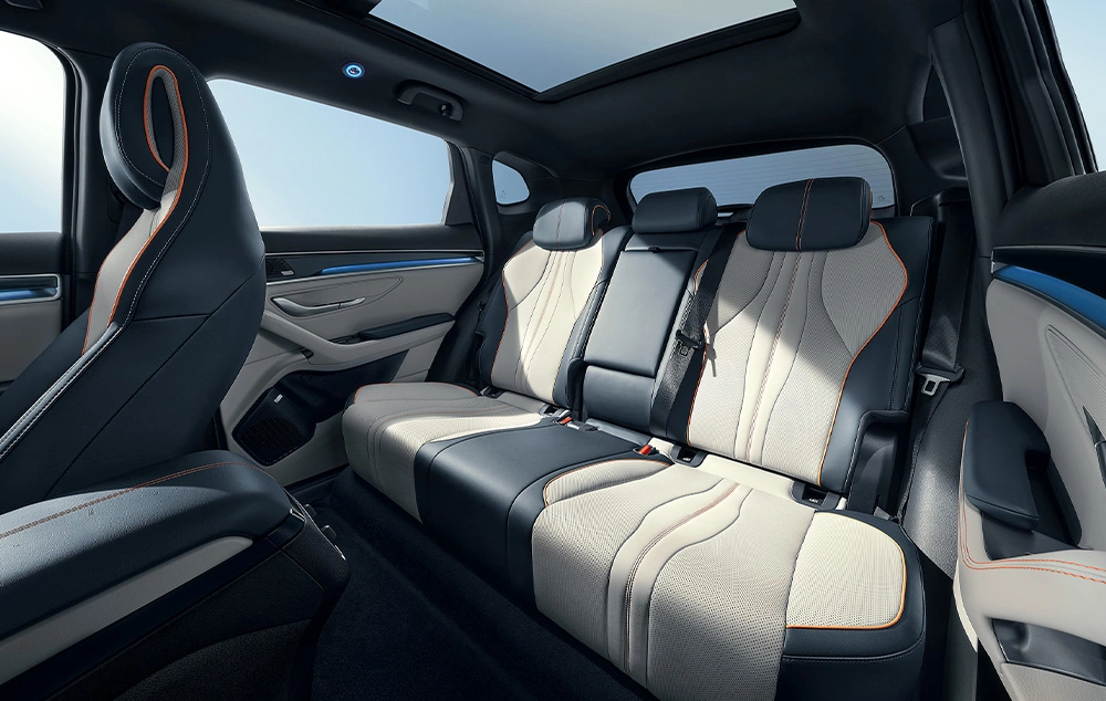 BYD SEAL U Interieur Royale achterbank Gomes