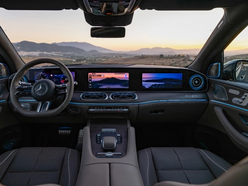 MBUX superscreen van de GLS (2026)