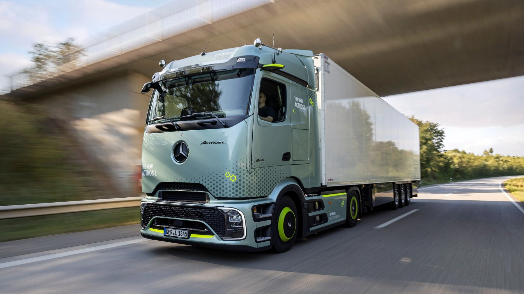Onze Mercedes‑Benz en FUSO modellen