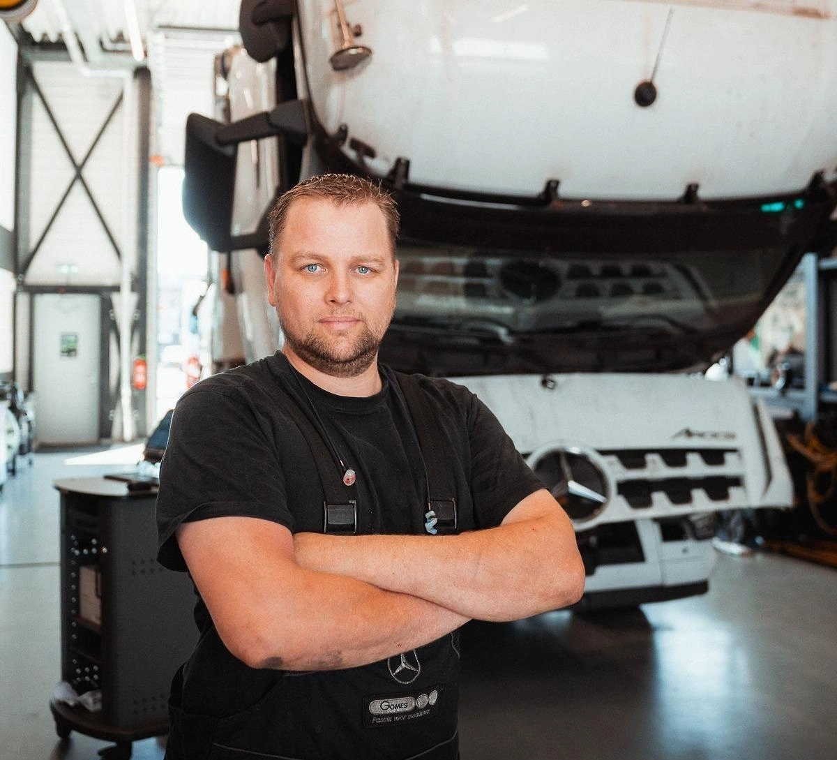 Gomes Monteur in werkplaats